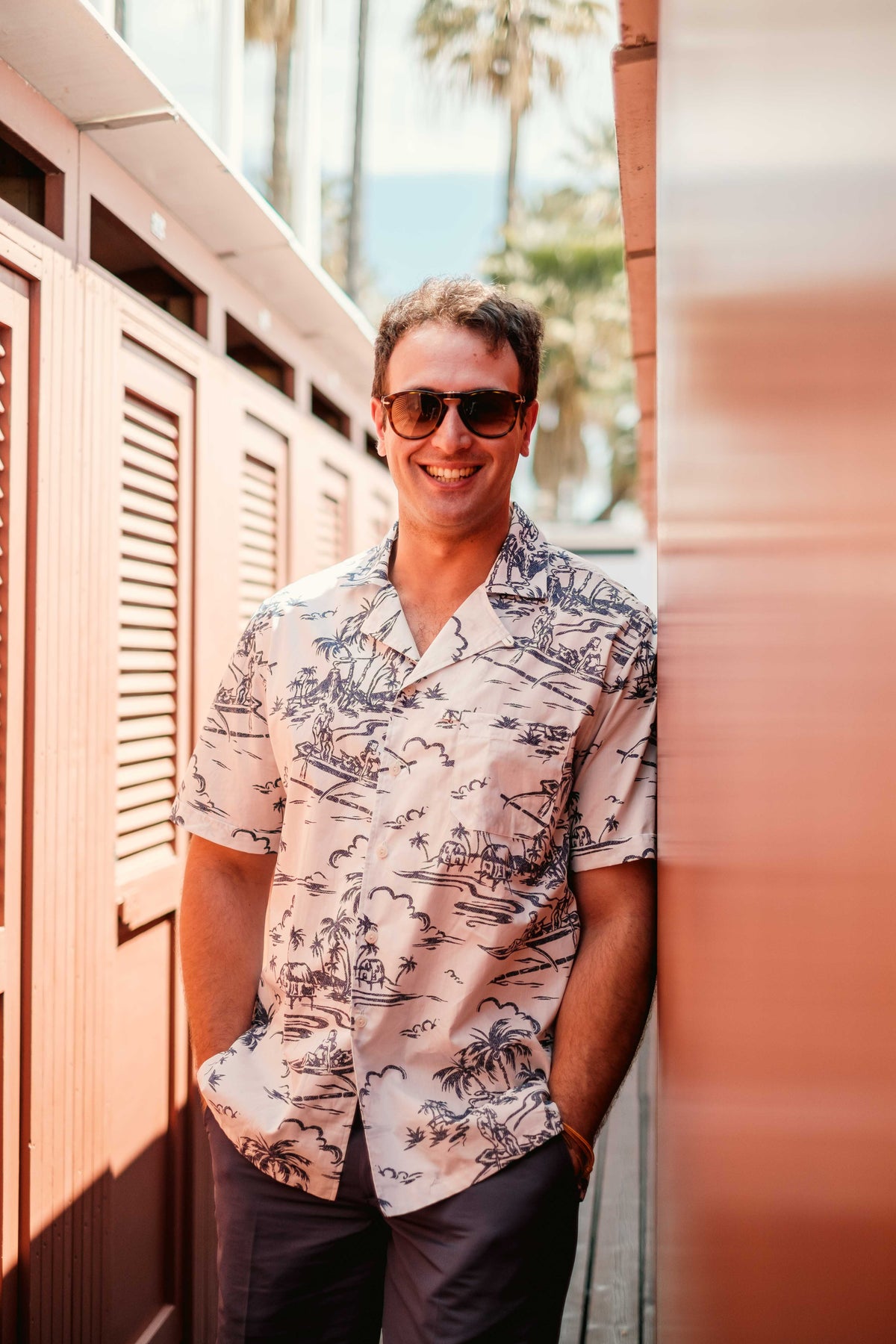 Short-sleeved shirt - White Hawaiian print