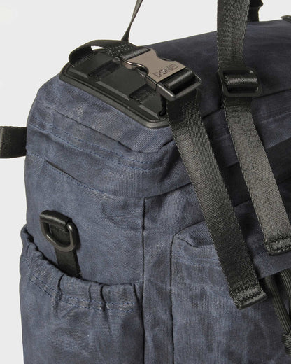 East-West Backpack 20L - Waxed Dark Blue